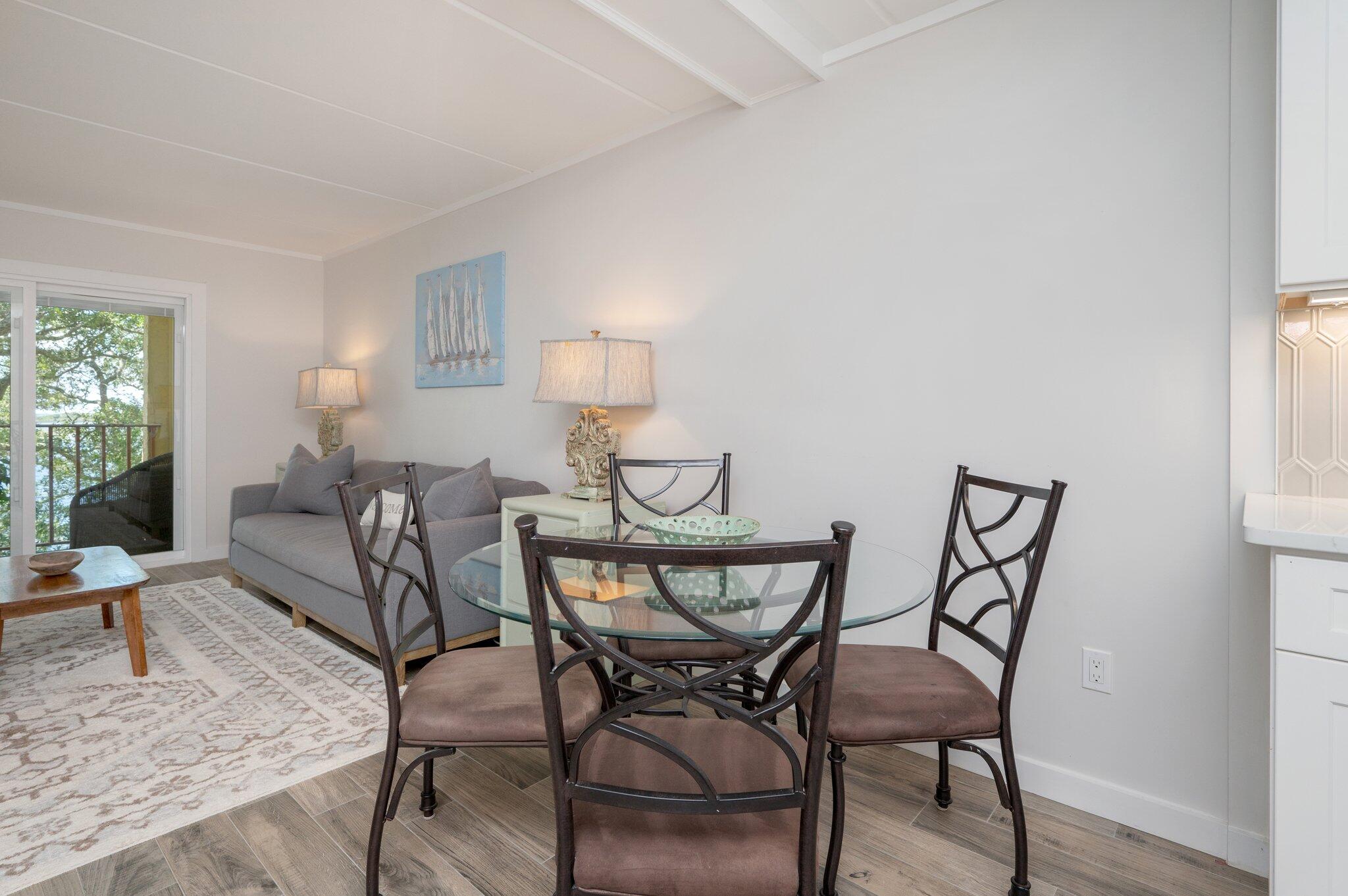 CEDARS CONDO - Residential