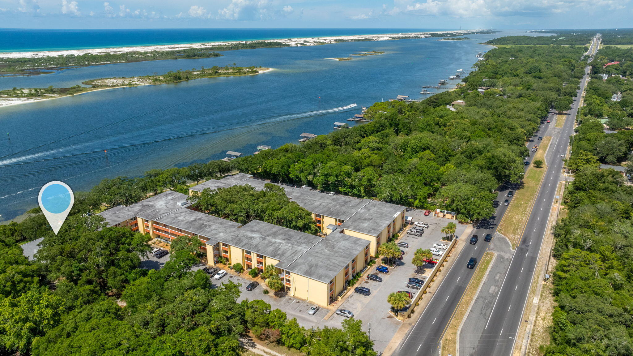 CEDARS CONDO - Residential
