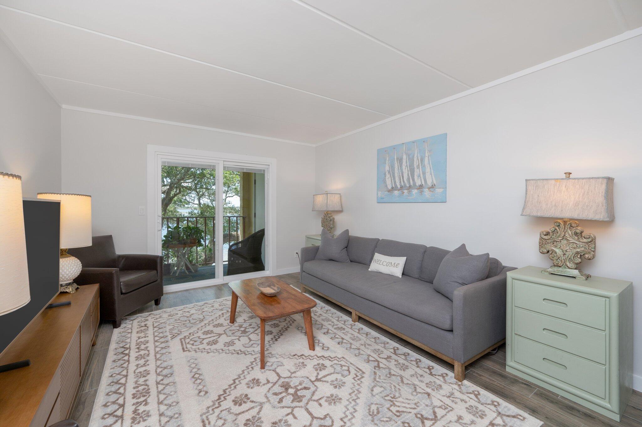 CEDARS CONDO - Residential