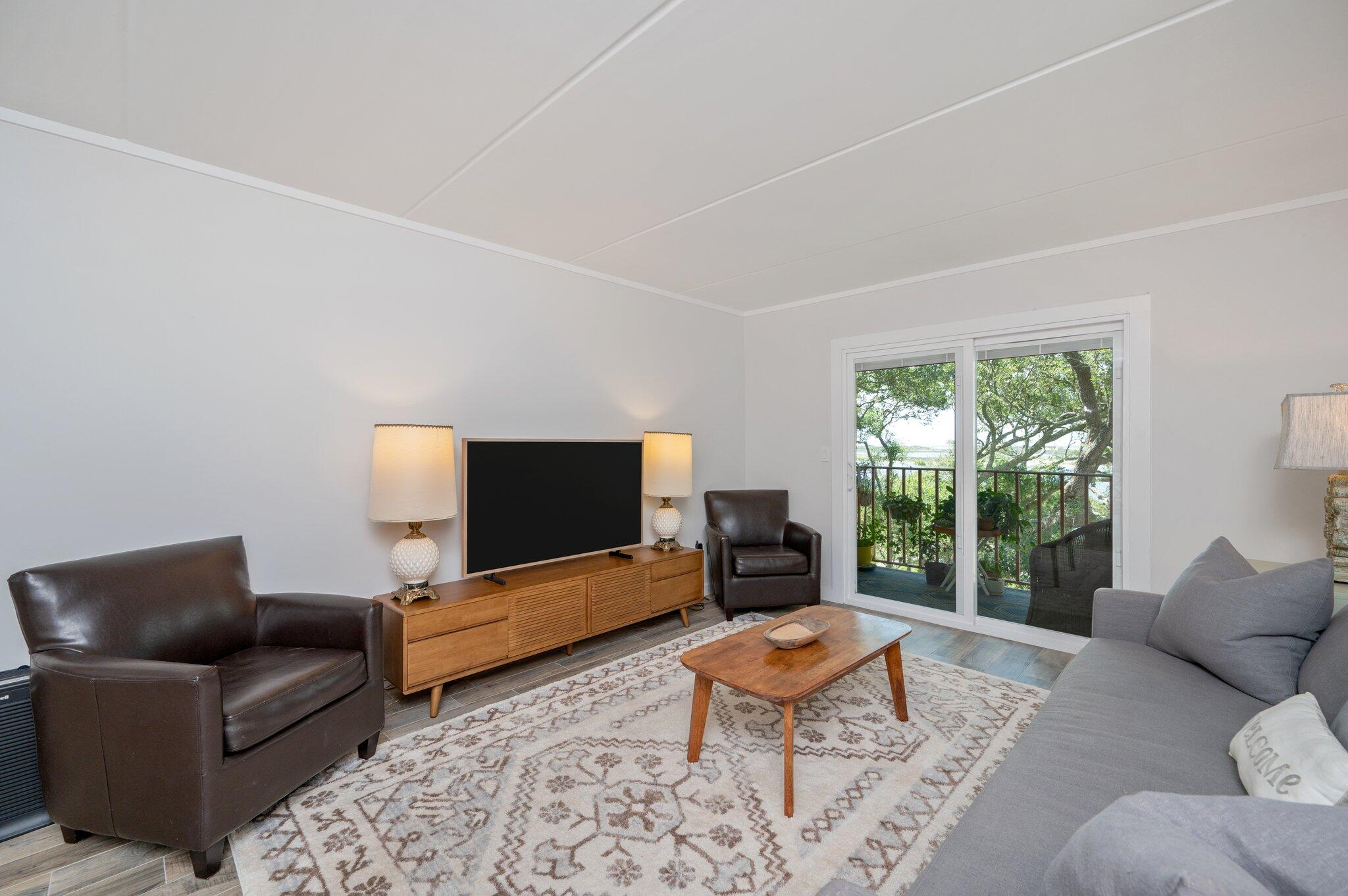 CEDARS CONDO - Residential