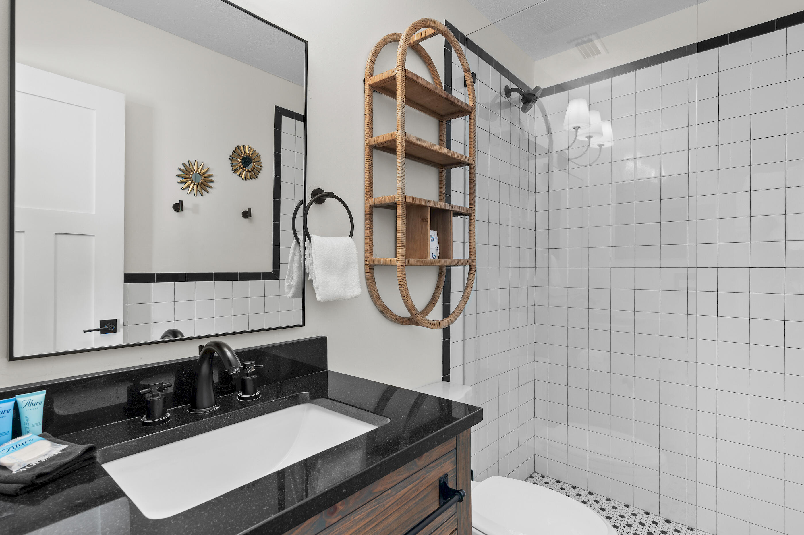 BEACHFRONT T/H - Residential