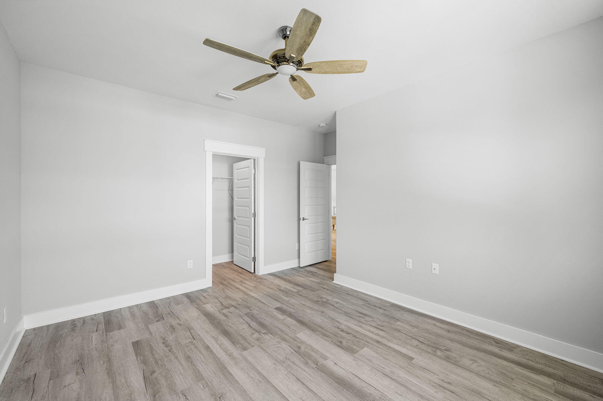 MAGNOLIA BEACH 1ST ADDN - Residential