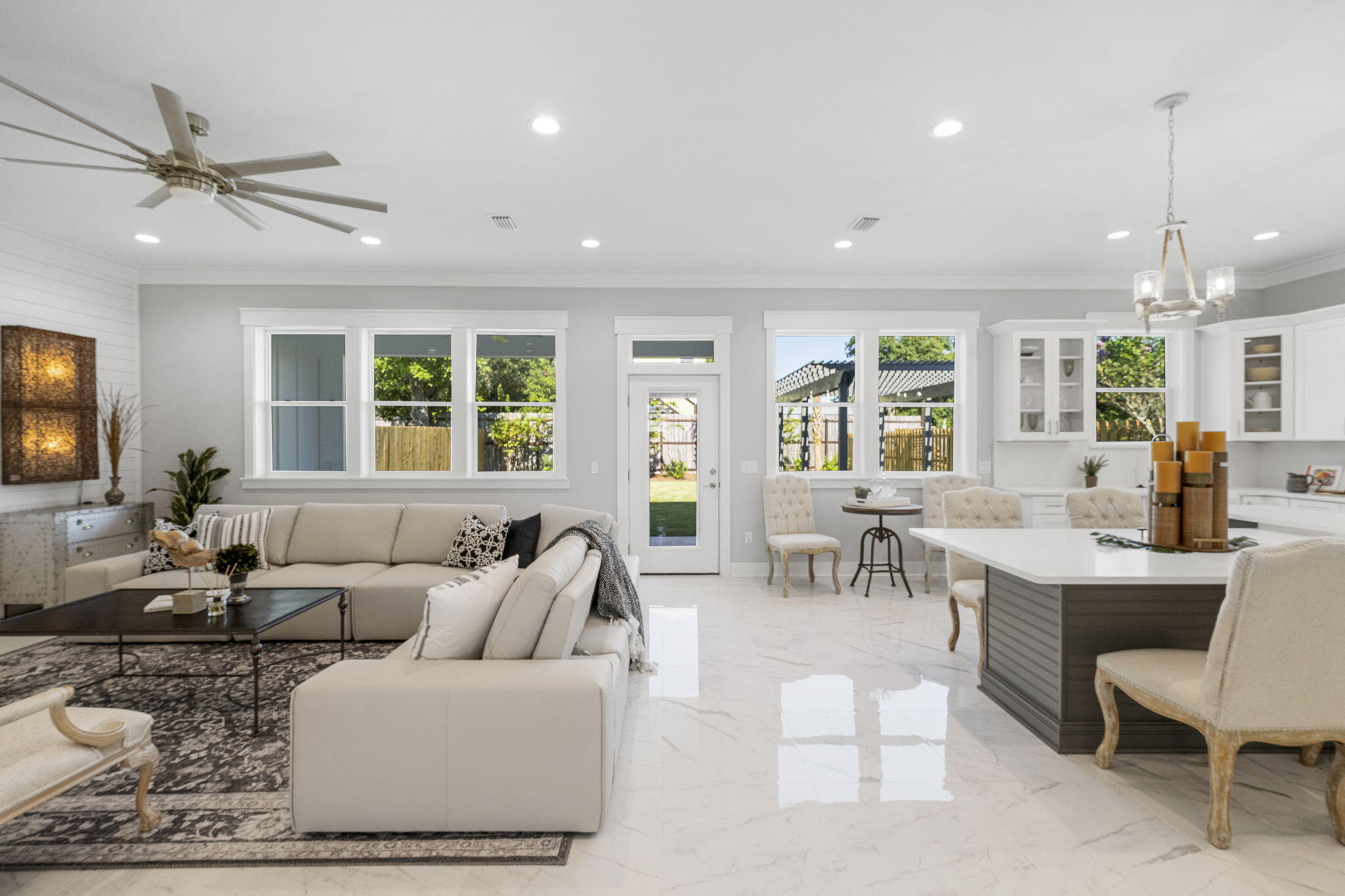 MAGNOLIA BEACH 1ST ADDN - Residential