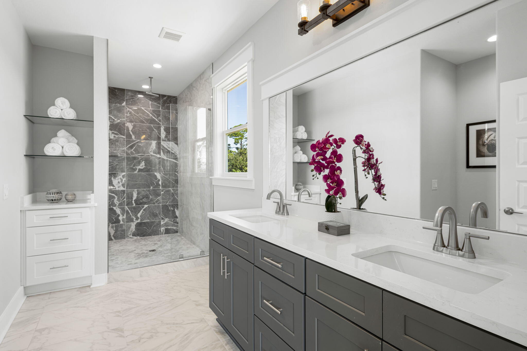 MAGNOLIA BEACH 1ST ADDN - Residential
