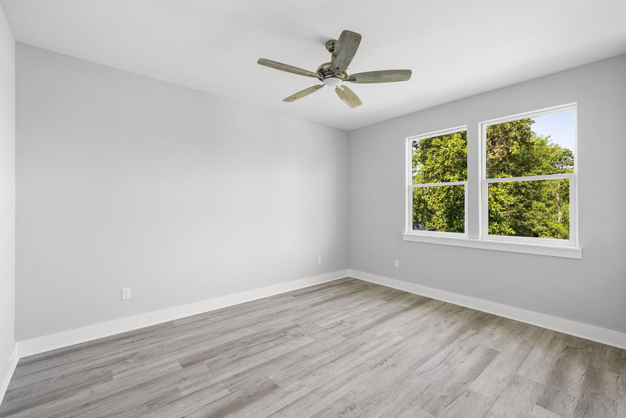 MAGNOLIA BEACH 1ST ADDN - Residential