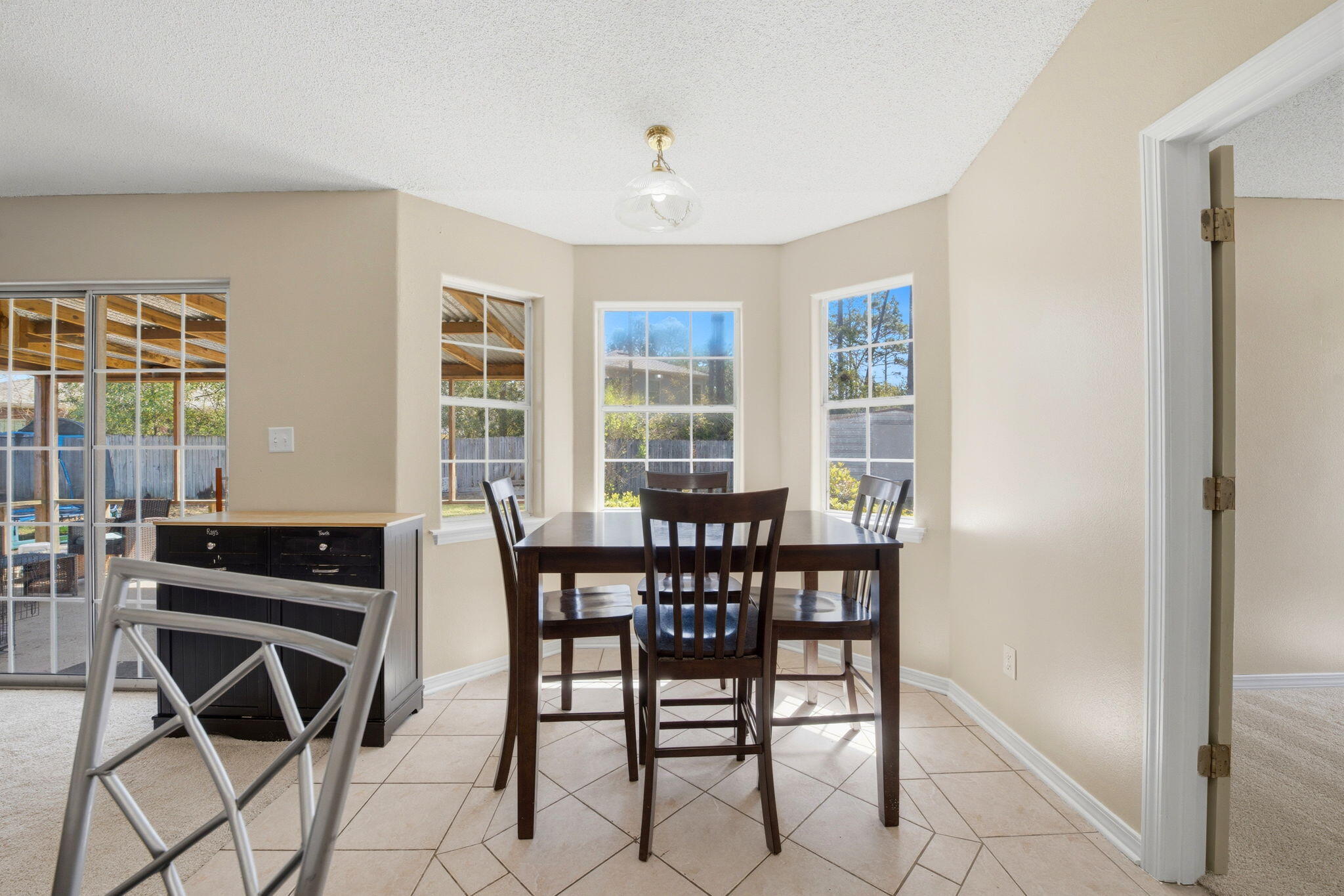 HIDDEN ESTATES - Residential