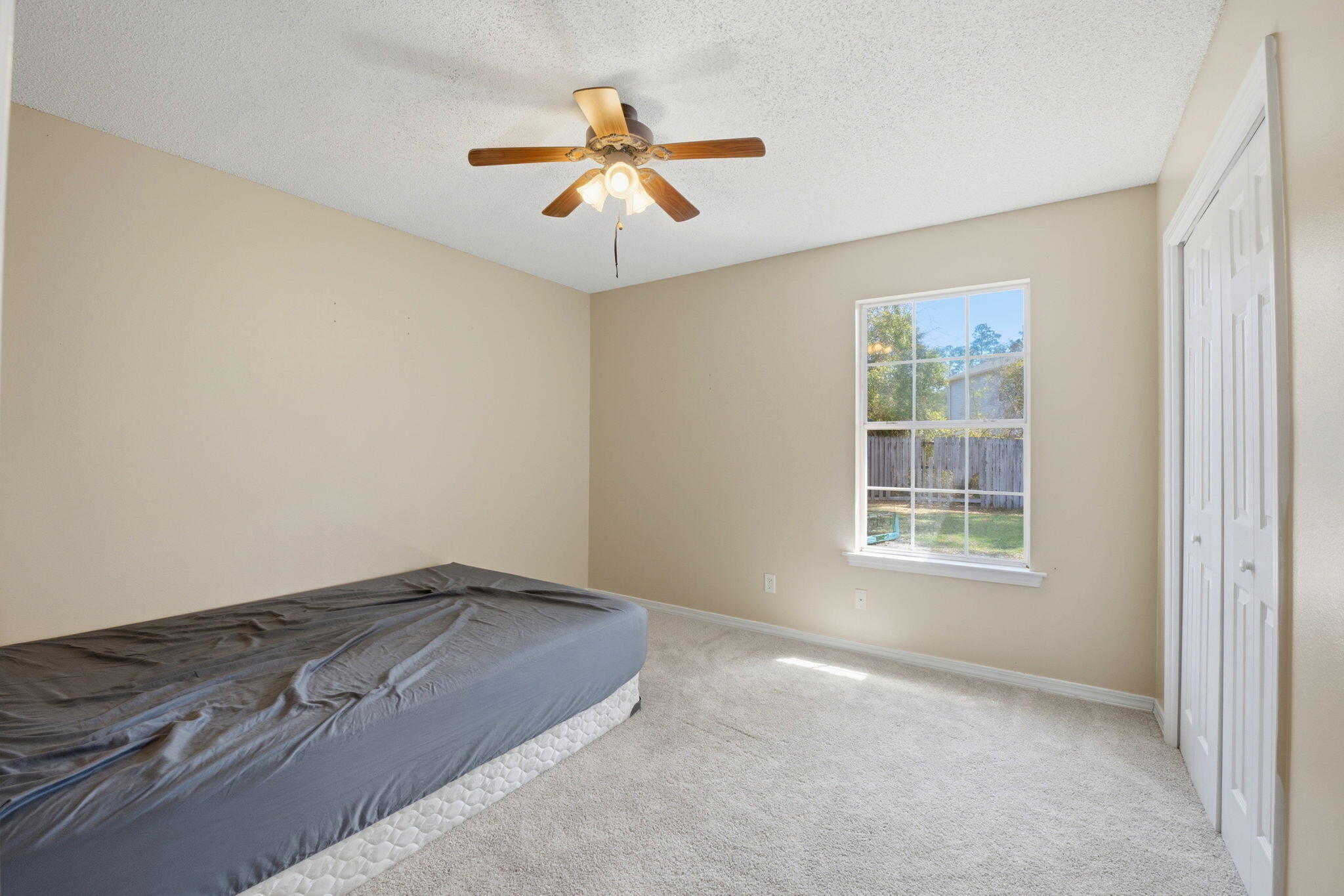 HIDDEN ESTATES - Residential