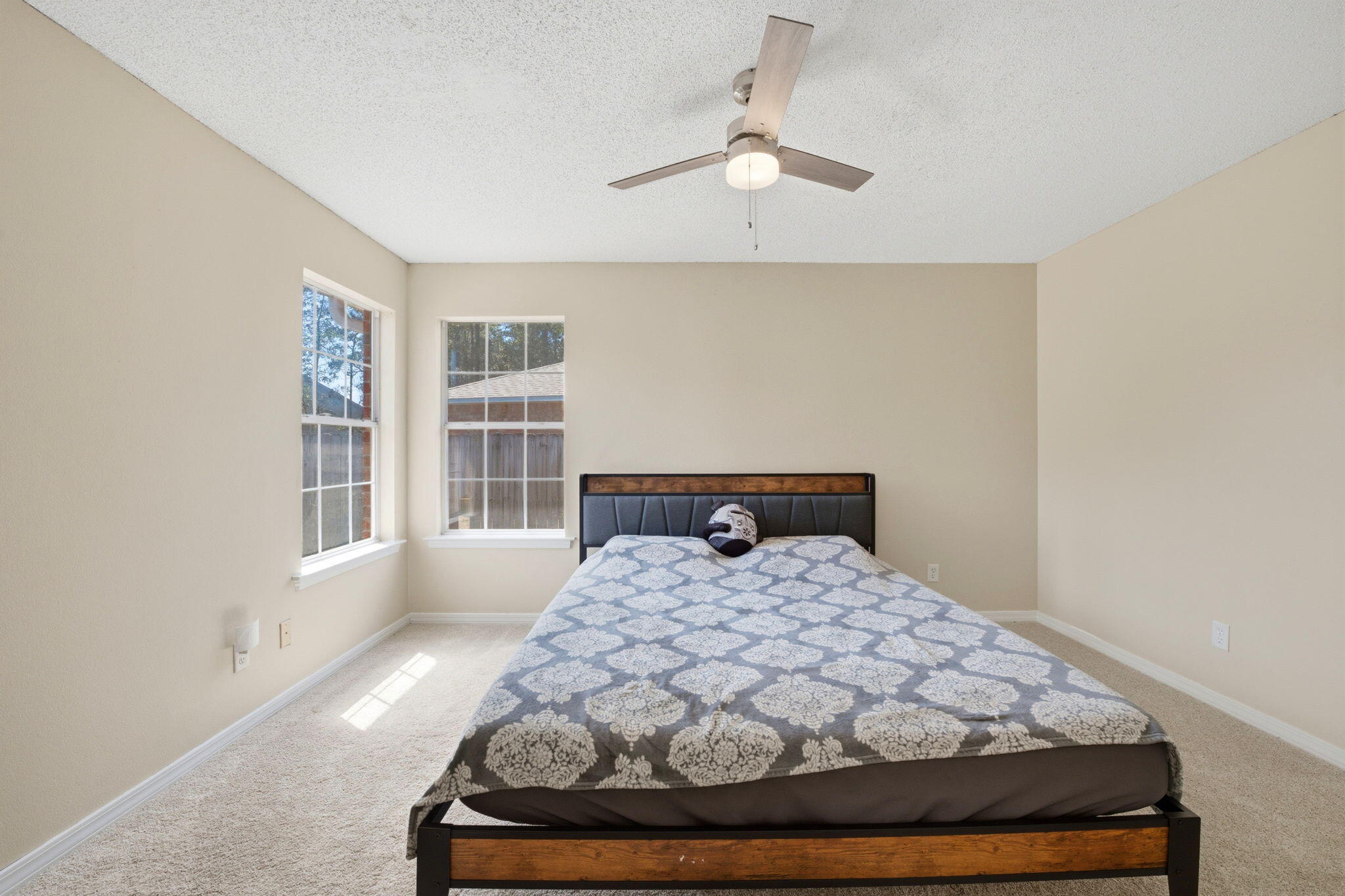 HIDDEN ESTATES - Residential