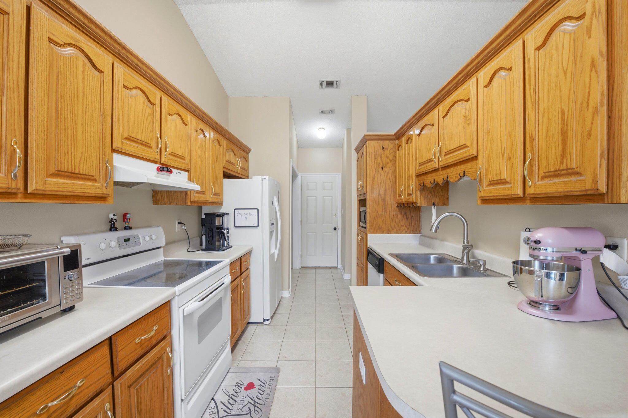 HIDDEN ESTATES - Residential