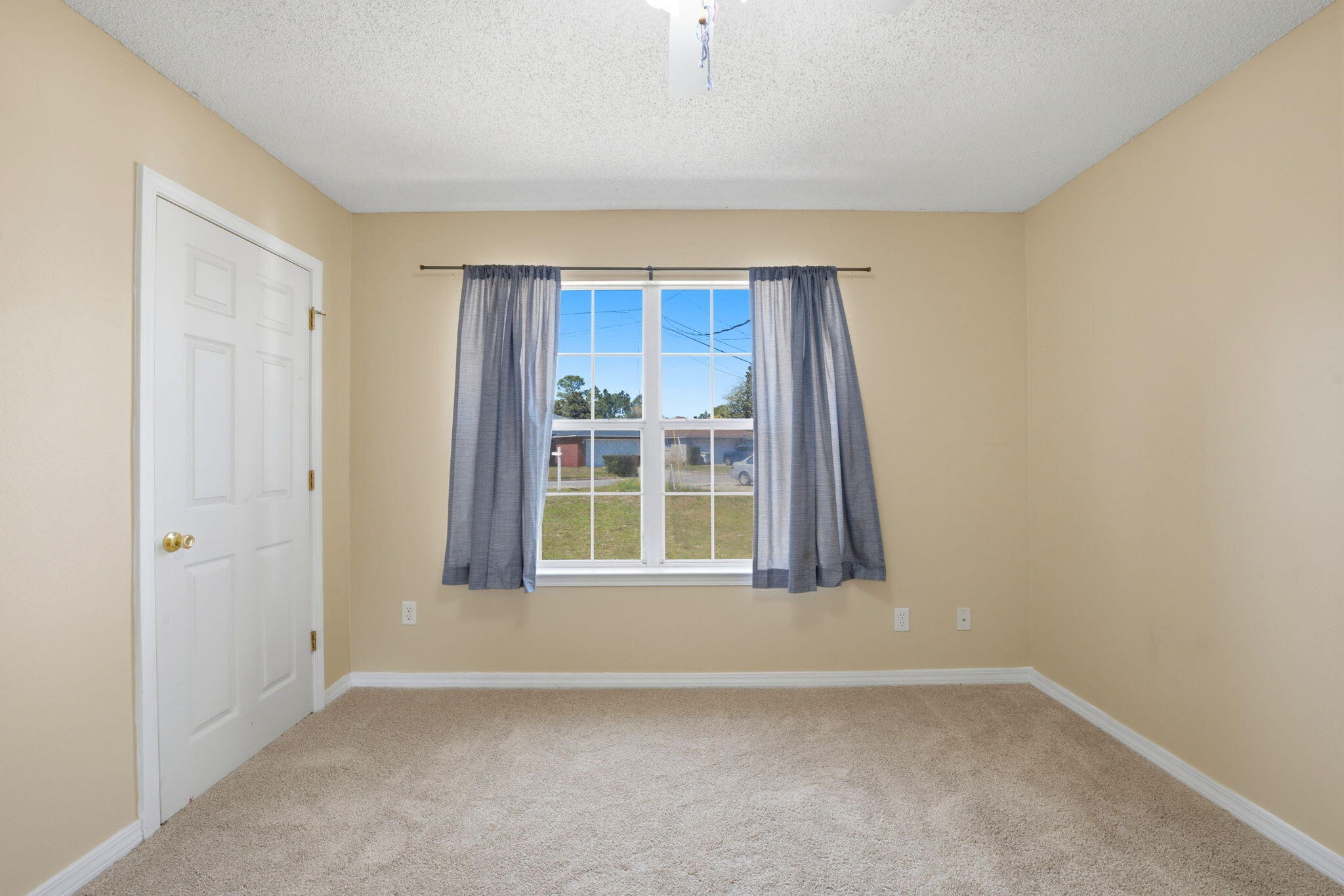 HIDDEN ESTATES - Residential