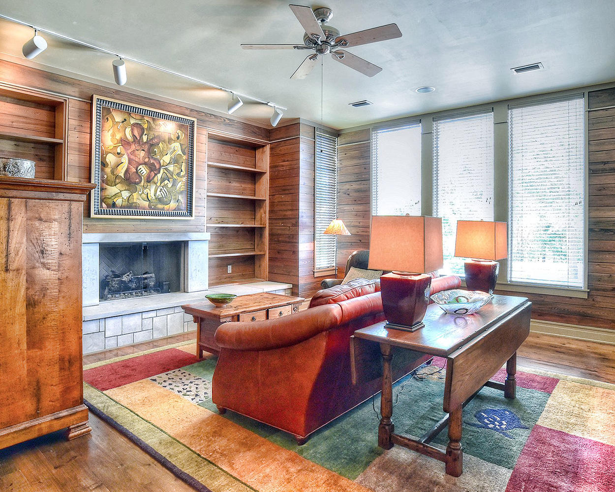 BURNT PINE - Residential