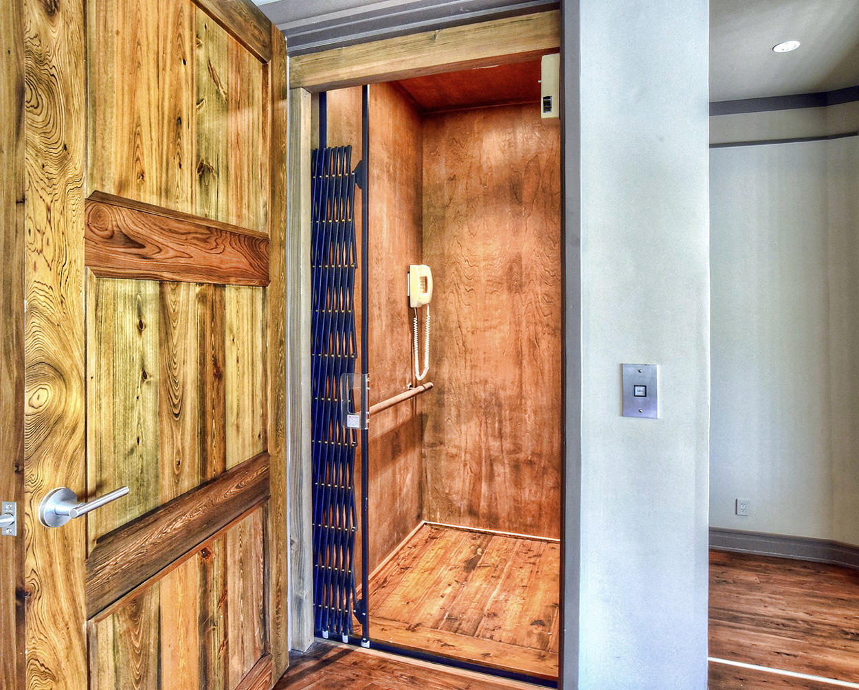 BURNT PINE - Residential