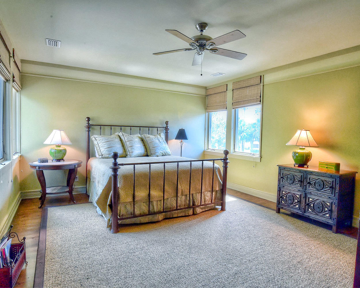 BURNT PINE - Residential