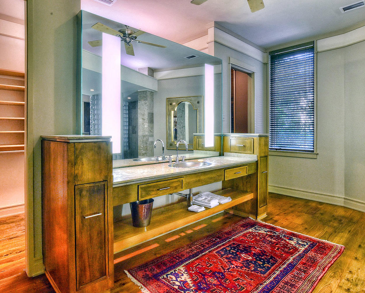 BURNT PINE - Residential