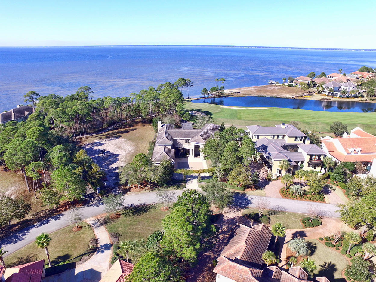 BURNT PINE - Residential