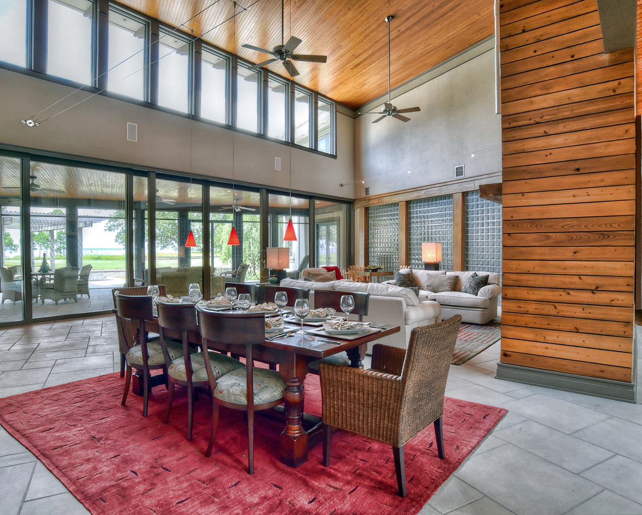 BURNT PINE - Residential