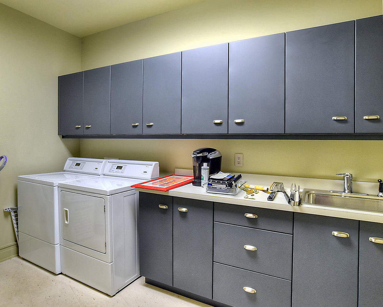 BURNT PINE - Residential