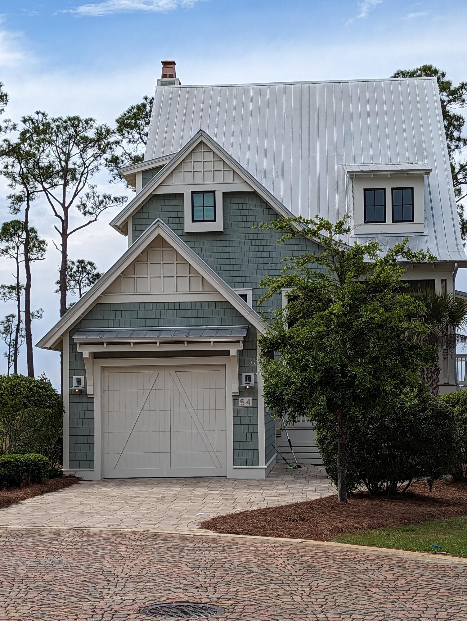 CESSNA LANDING - Residential