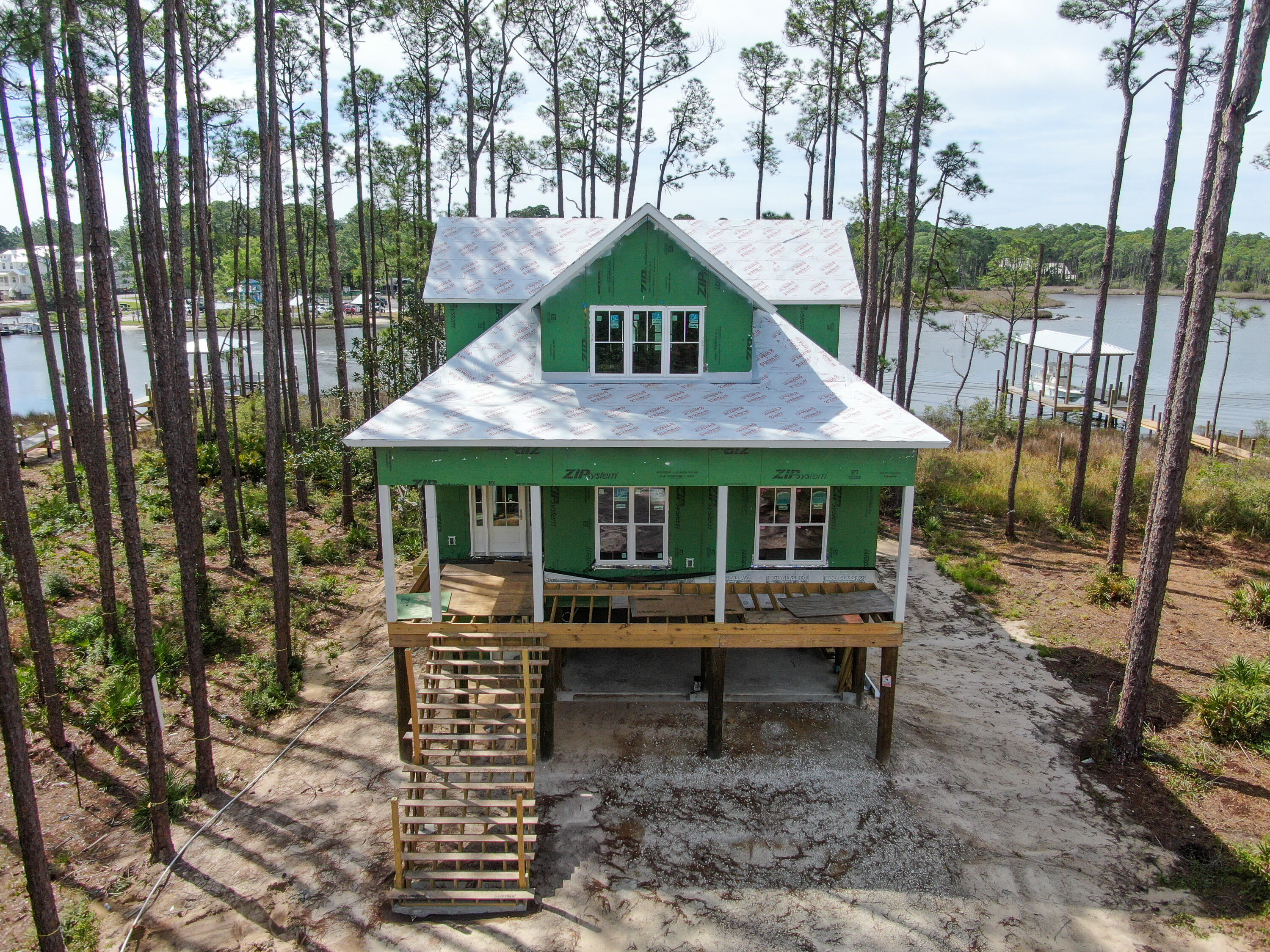 CESSNA LANDING - Residential