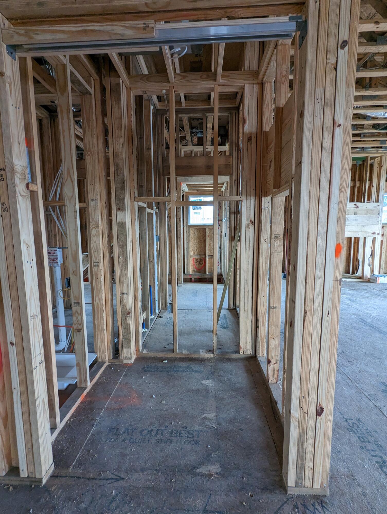 CESSNA LANDING - Residential