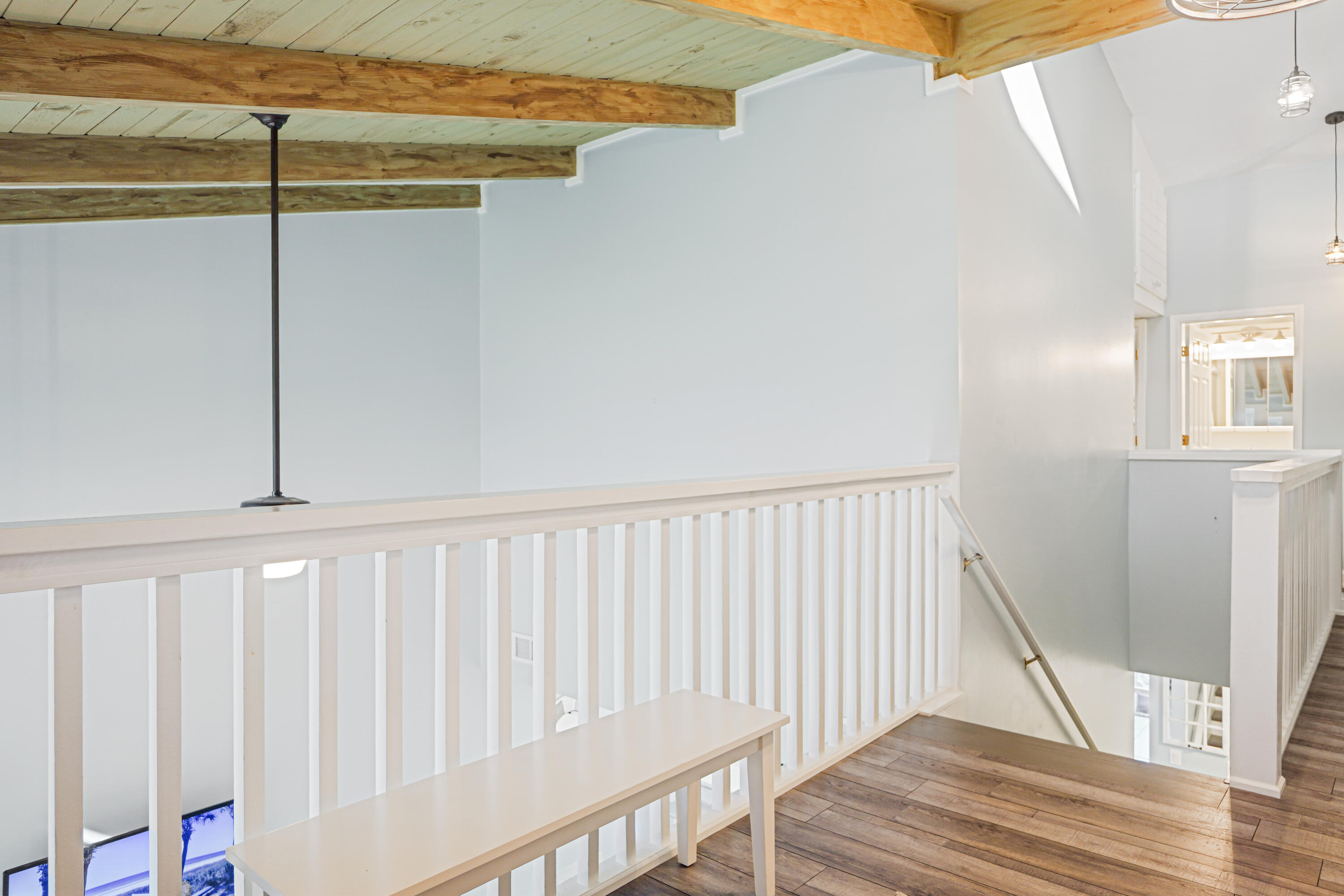 SUNNYSIDE BEACH & TENNIS RESORT - Residential