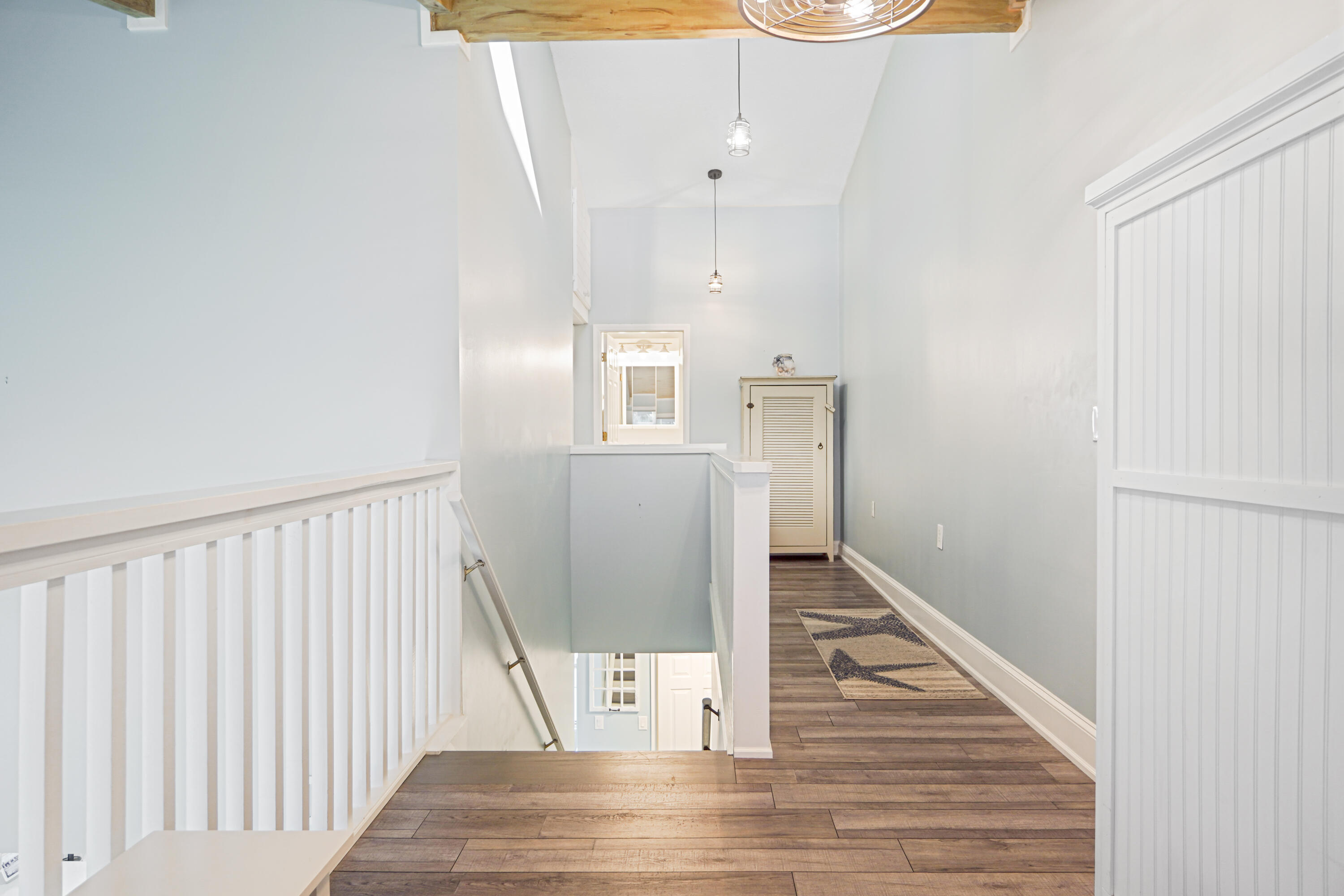 SUNNYSIDE BEACH & TENNIS RESORT - Residential