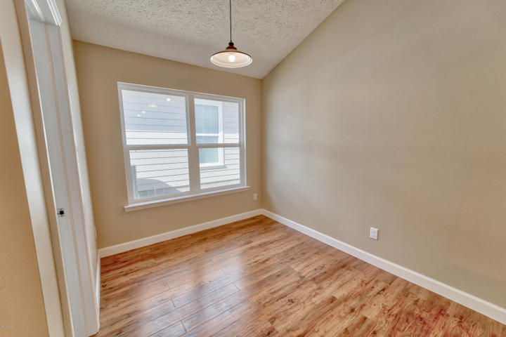 RIVIERA BEACH - Residential