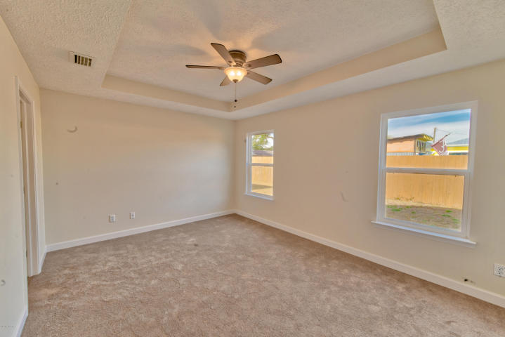 RIVIERA BEACH - Residential