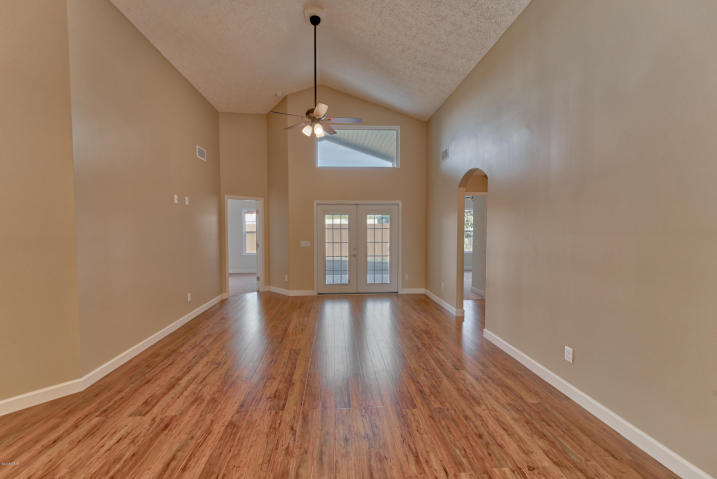 RIVIERA BEACH - Residential