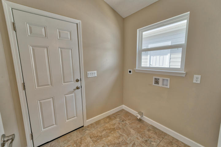 RIVIERA BEACH - Residential