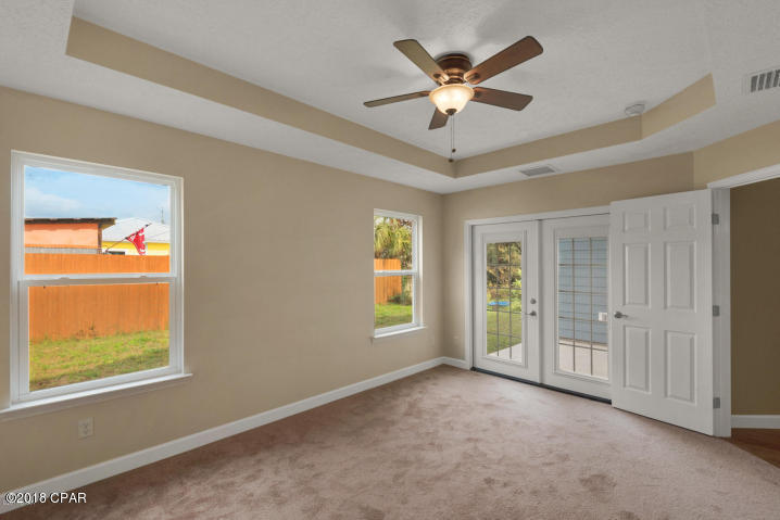 RIVIERA BEACH - Residential