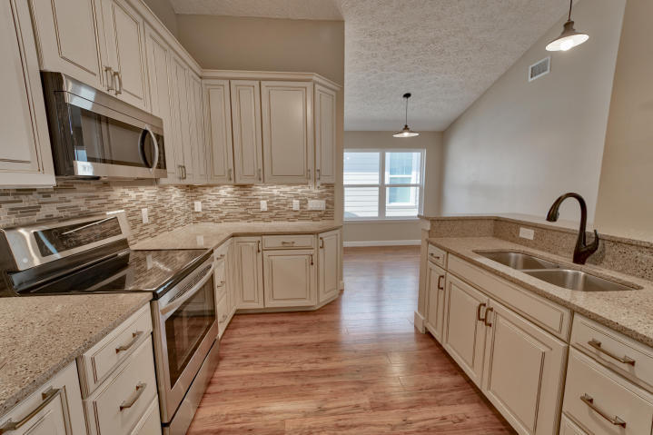 RIVIERA BEACH - Residential