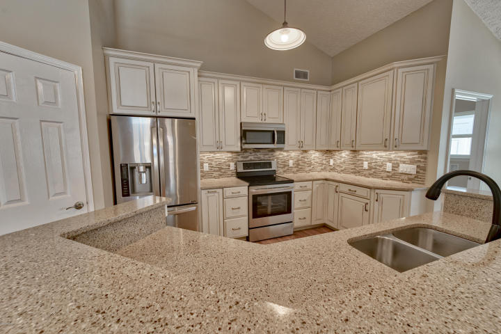 RIVIERA BEACH - Residential