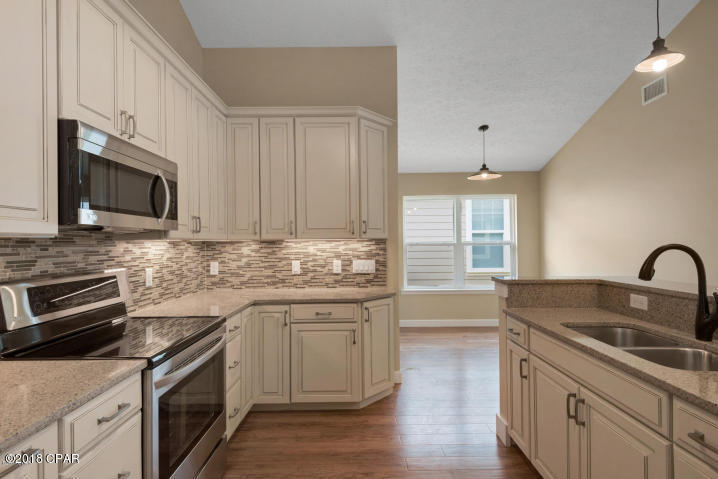 RIVIERA BEACH - Residential