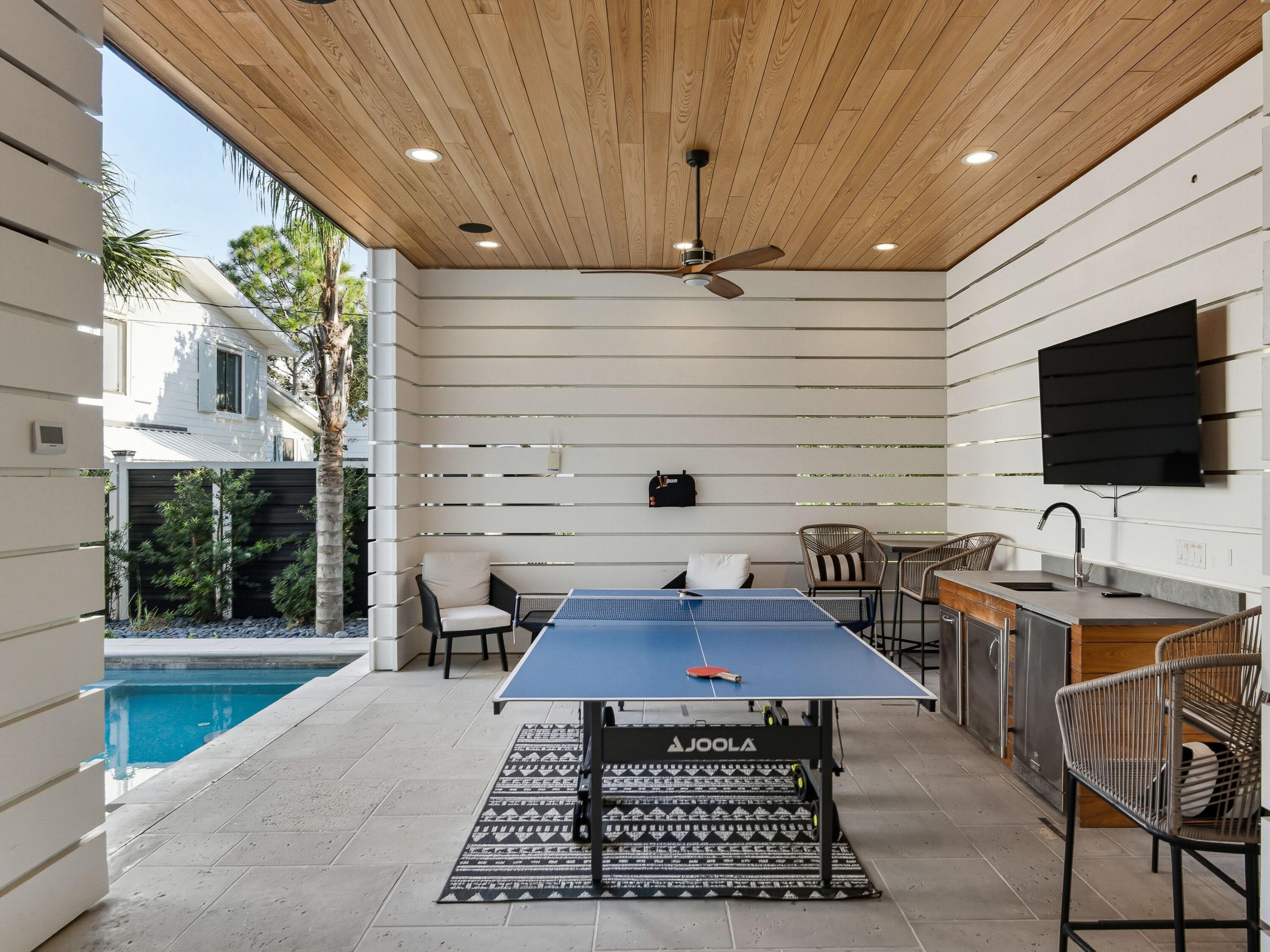 BEACH HIGHLANDS - Residential