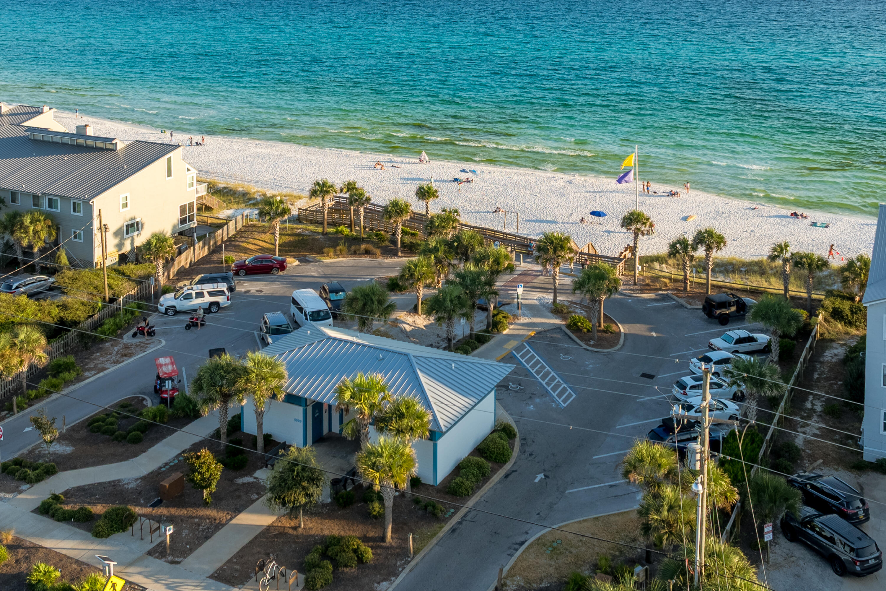 BEACH HIGHLANDS - Residential