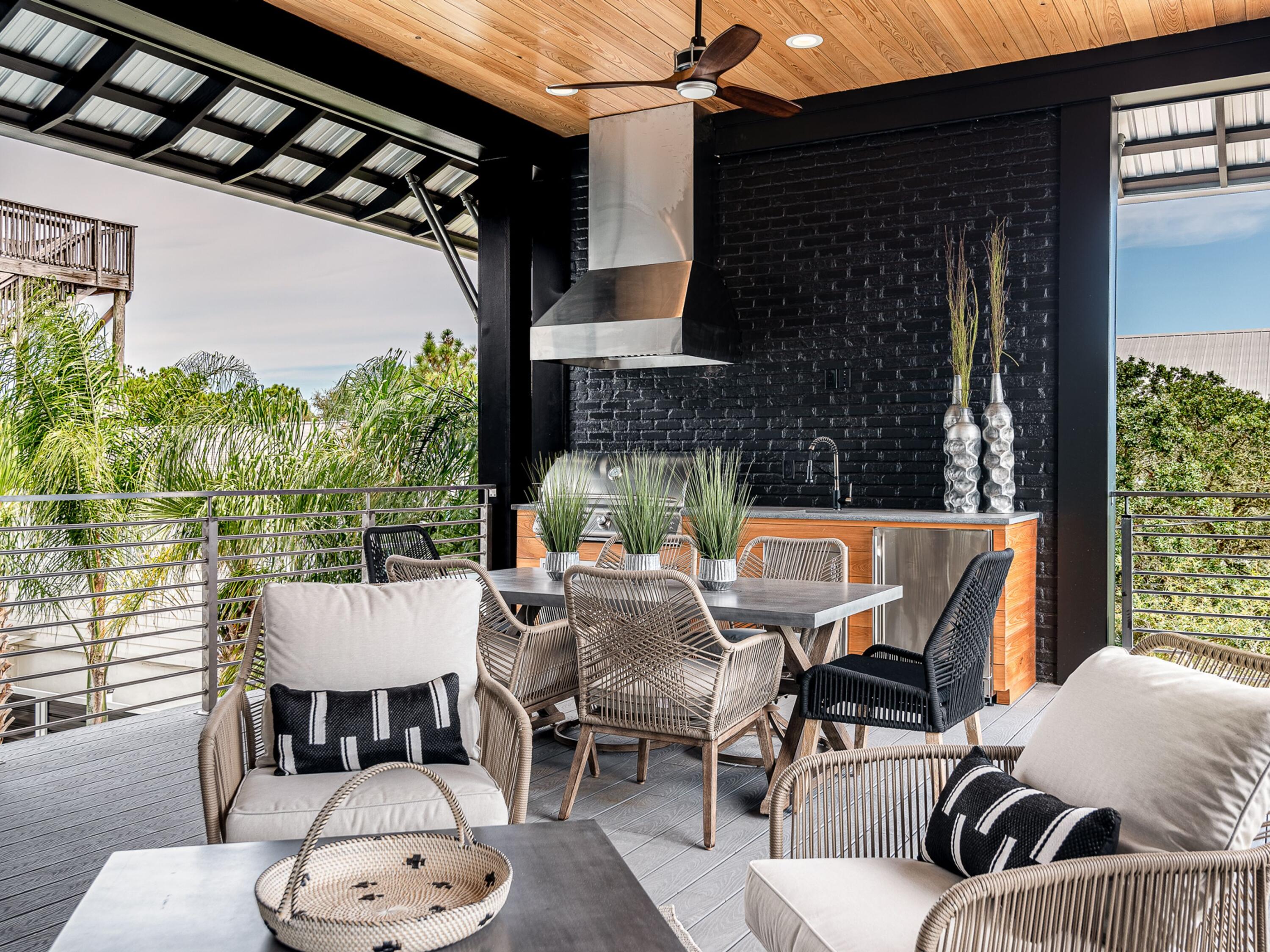 BEACH HIGHLANDS - Residential