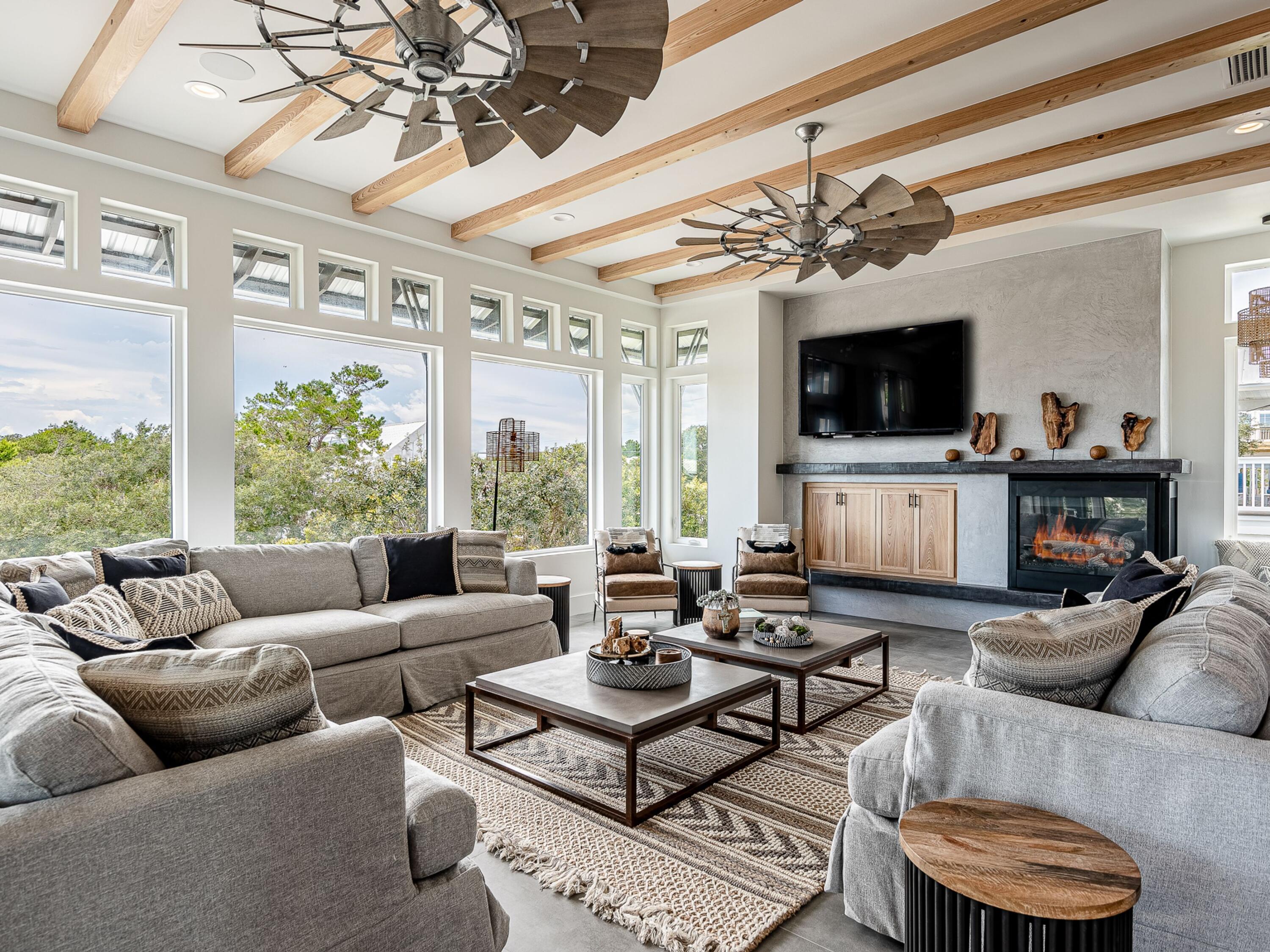 BEACH HIGHLANDS - Residential