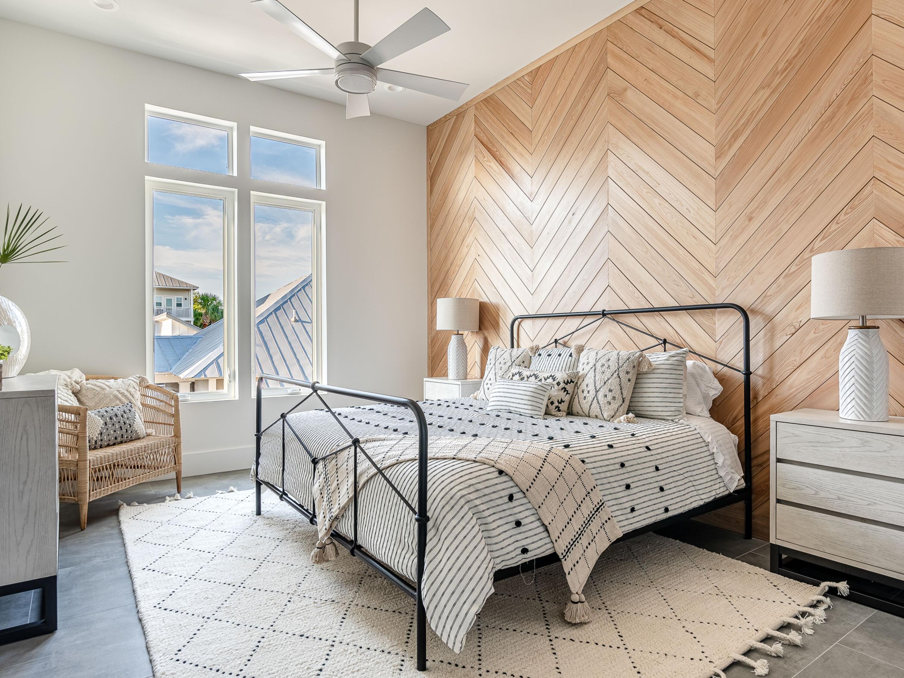 BEACH HIGHLANDS - Residential