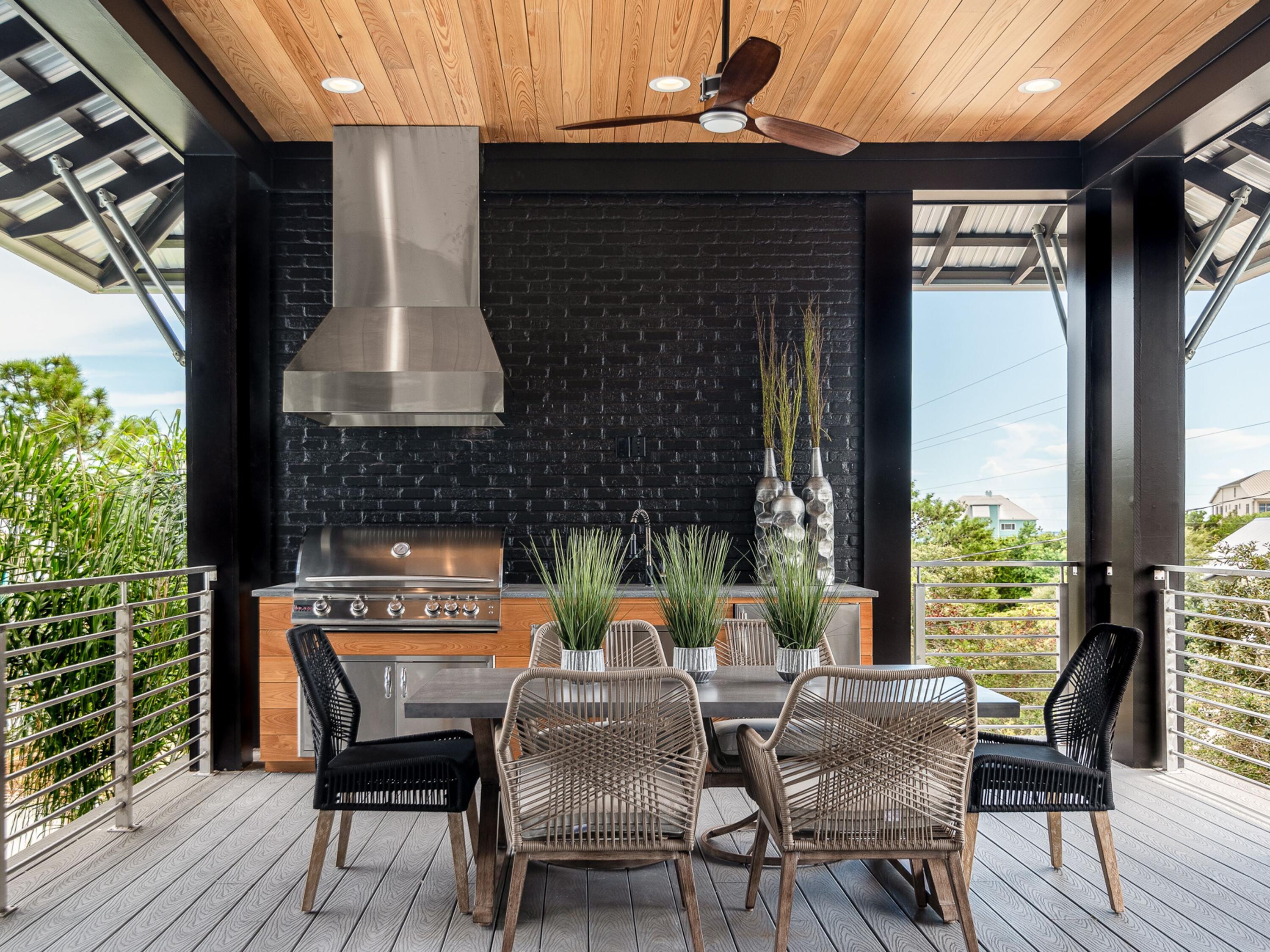 BEACH HIGHLANDS - Residential
