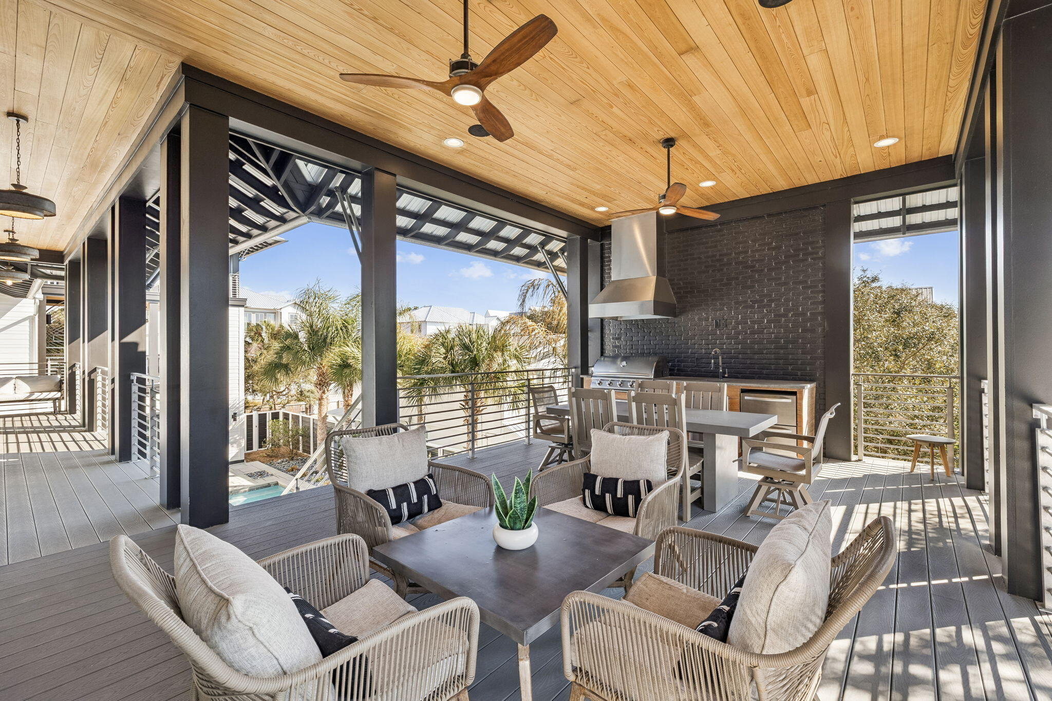 BEACH HIGHLANDS - Residential