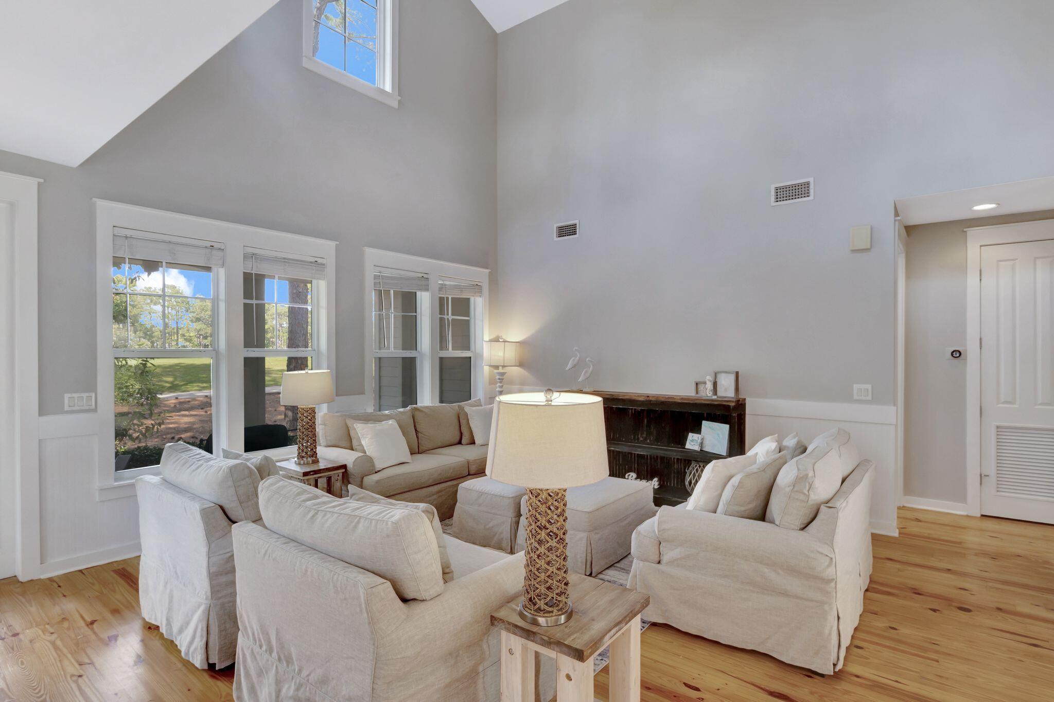 LAUREL GROVE - Residential