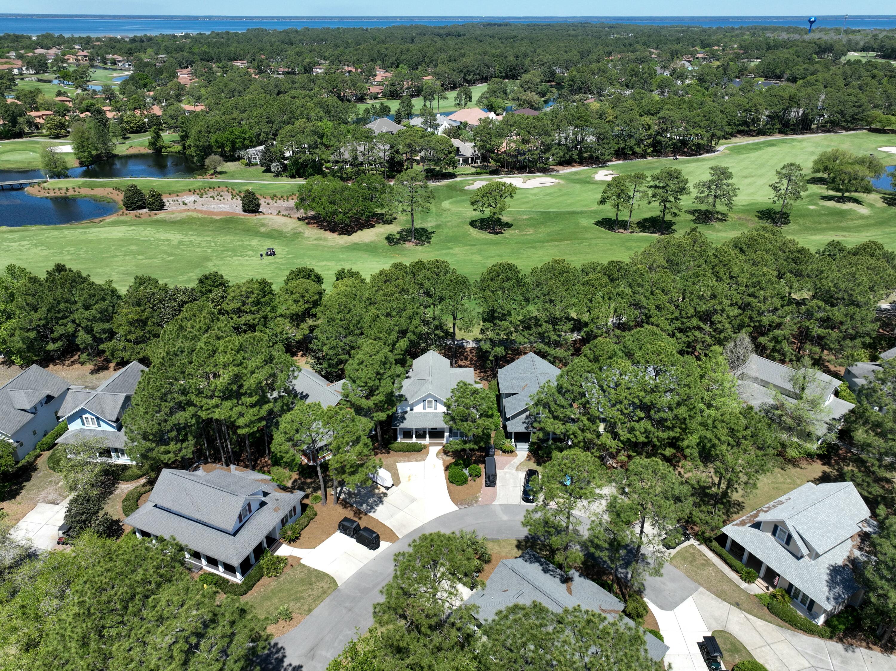 LAUREL GROVE - Residential