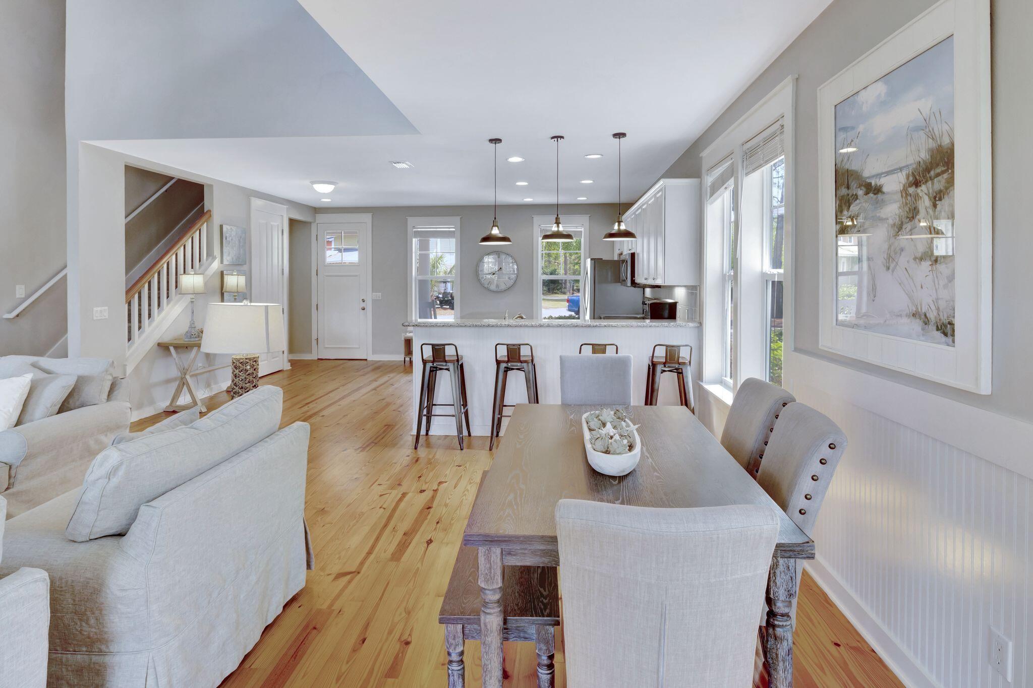 LAUREL GROVE - Residential
