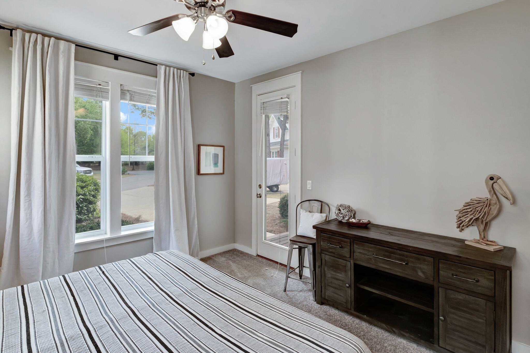 LAUREL GROVE - Residential