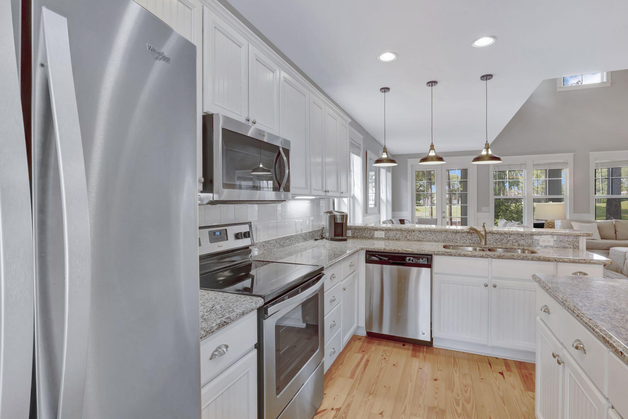 LAUREL GROVE - Residential