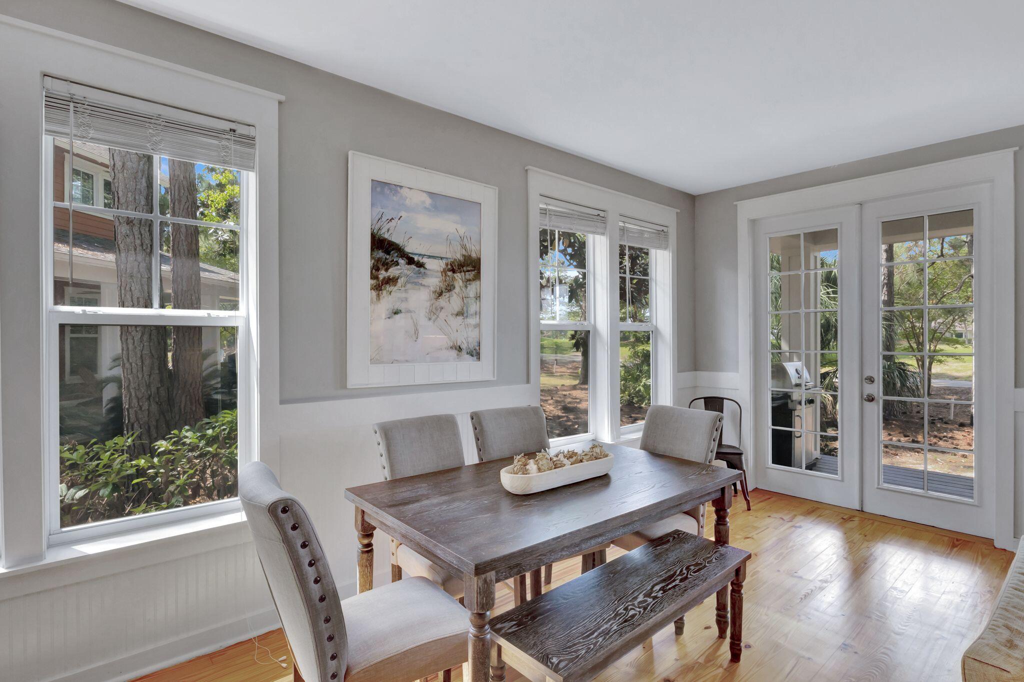 LAUREL GROVE - Residential