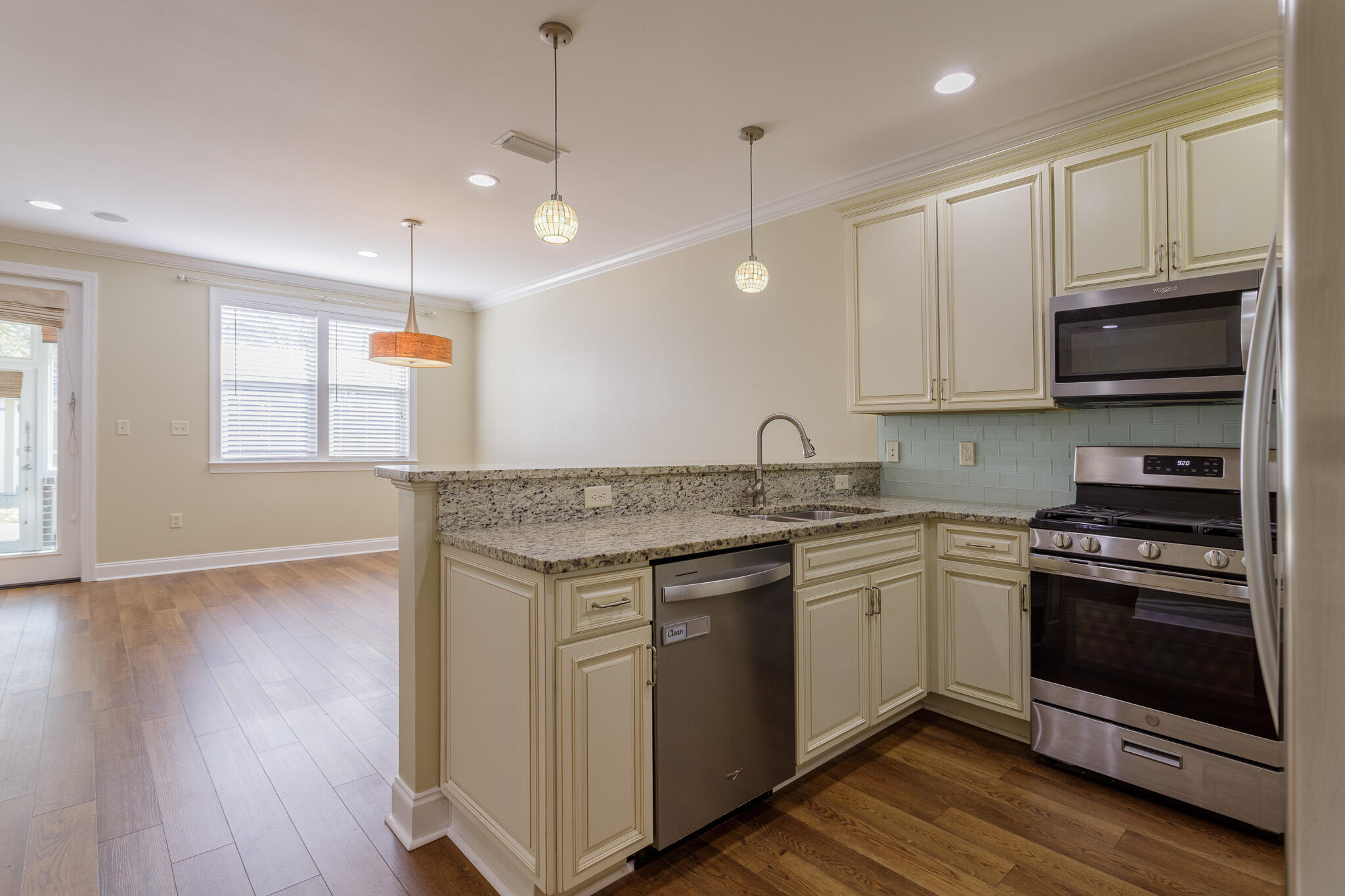 ARROWHEAD - Residential