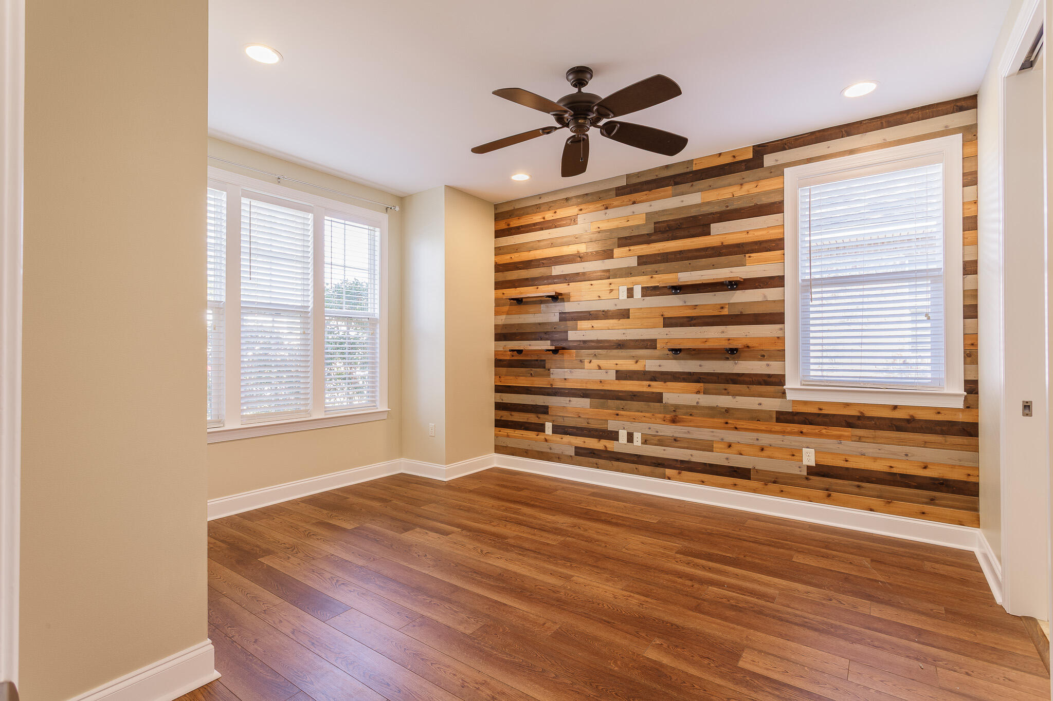 ARROWHEAD - Residential