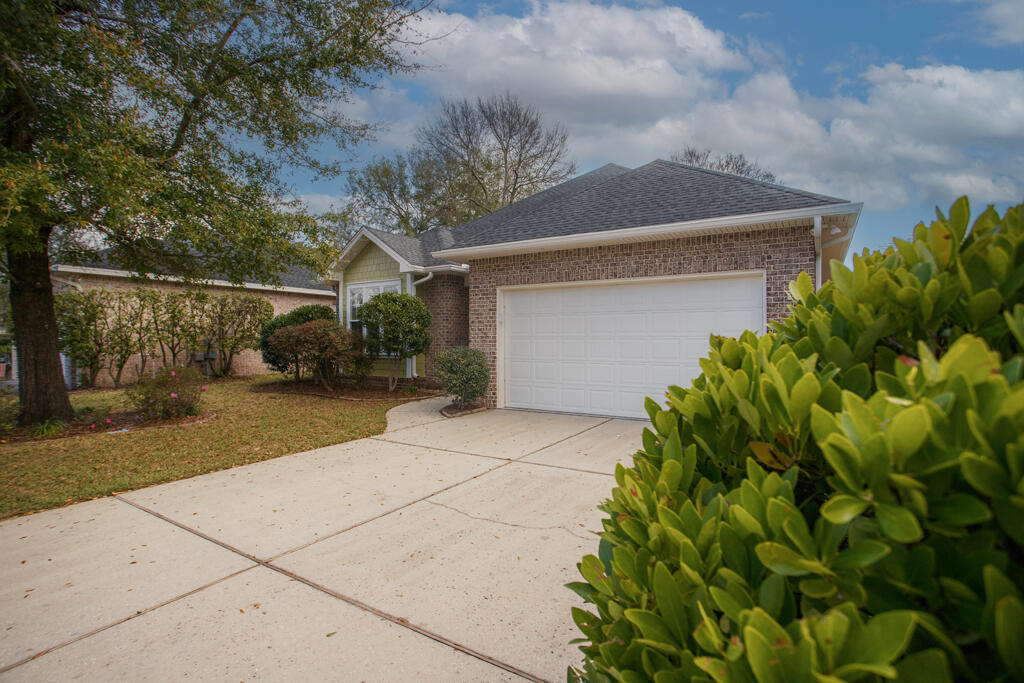 ARROWHEAD - Residential